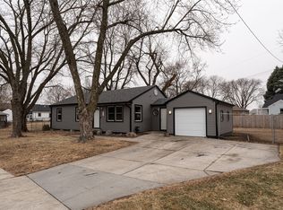 612 SW Southlawn Cir, Ankeny, IA 50023