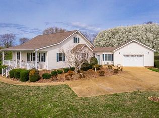 112 Trooper Ln, Livingston, TN 38570