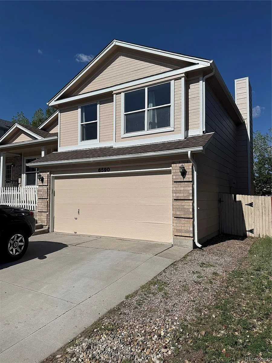 Building Photo - 6590 Sproul Ln