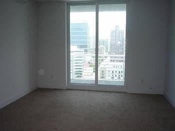 4th image of 315 NE 3 Ave #1705