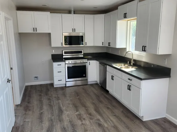 155 Fisher Ct #1, Calimesa, CA 92320