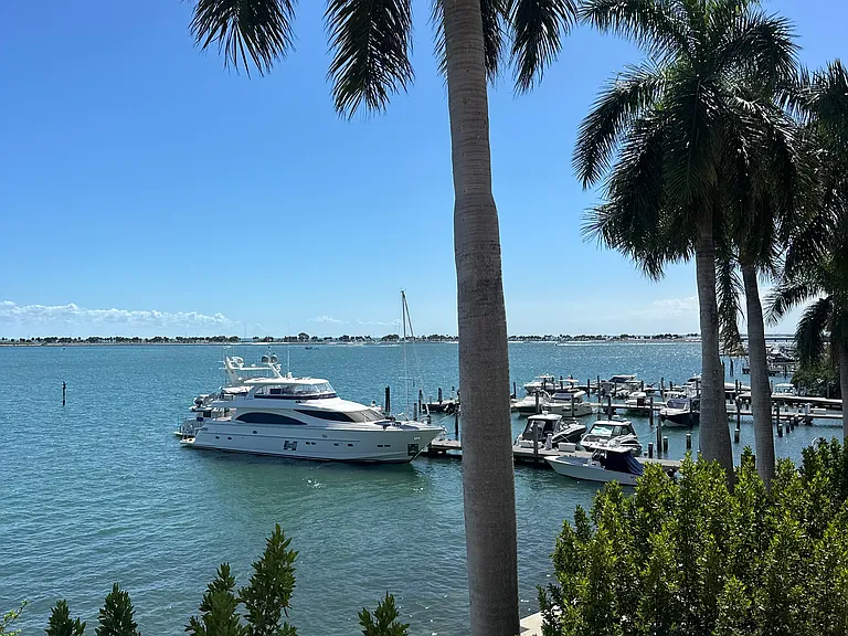 1541 Brickell Bay Dr #B403 — Photo 7