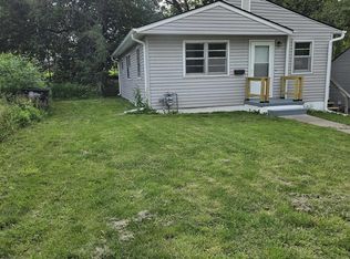 5325 N 33rd Ave, Omaha, NE 68111