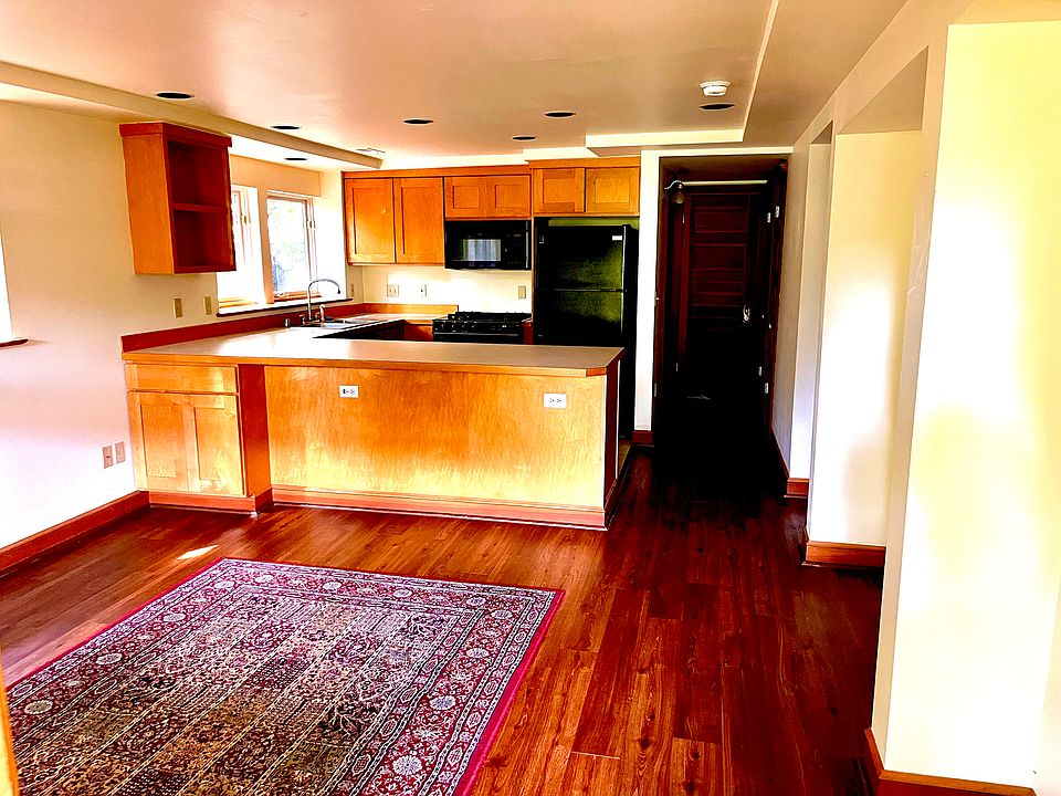 Living and Kitchen