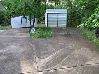2nd image of 14 Mistletoe Ave