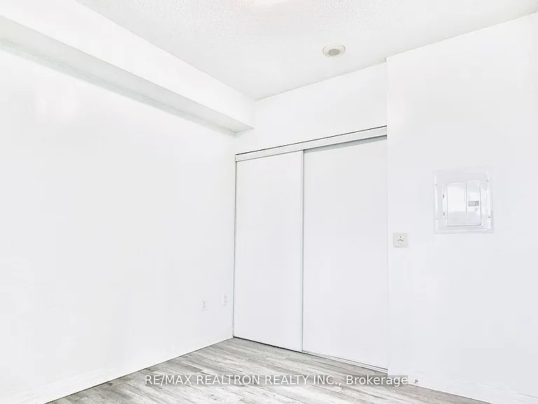 25 Cole St #714 — Photo 10