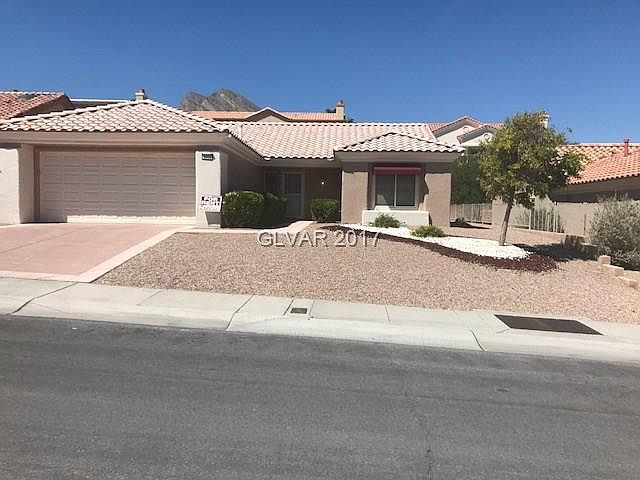 1st image of 2605 Deer Lake St