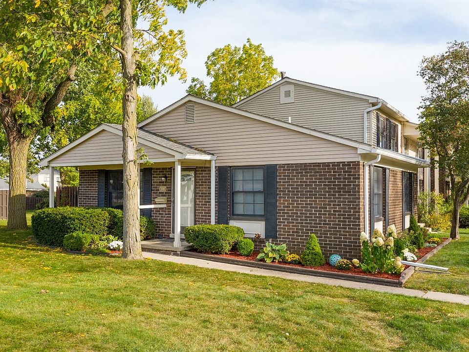 1st image of 8386 Lakeview Dr