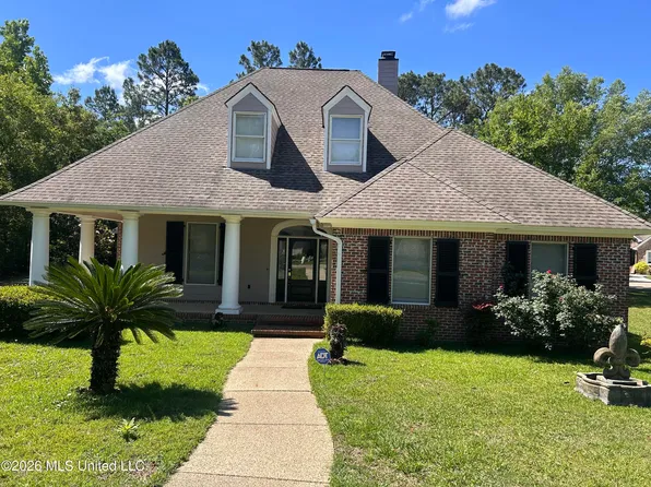7003 Rolling Green Dr, Pass Christian, MS 39571