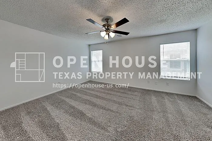 7900 Canoe Ridge Ln — Photo 8