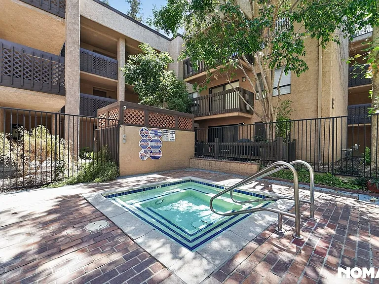 22100 Burbank Blvd #333D — Photo 19