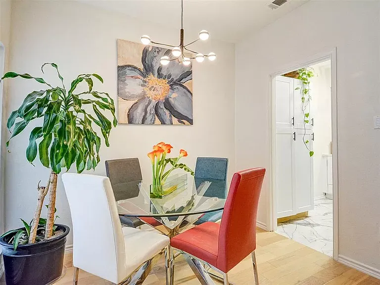 9801 Royal Ln #701 — Photo 6