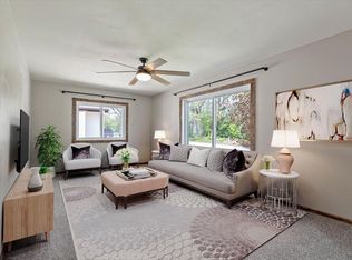 4261 S 88th St, Greenfield, WI 53228