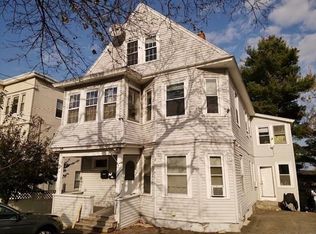 11 Boston St, Lawrence, MA 01841