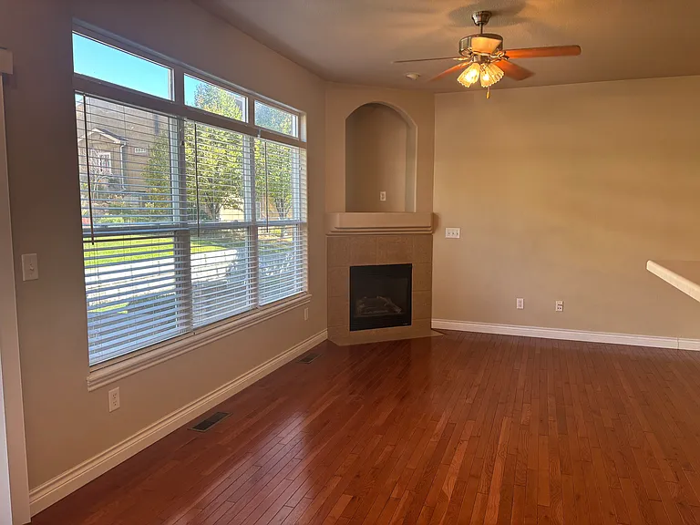 5823 New Crossings Point — Photo 19