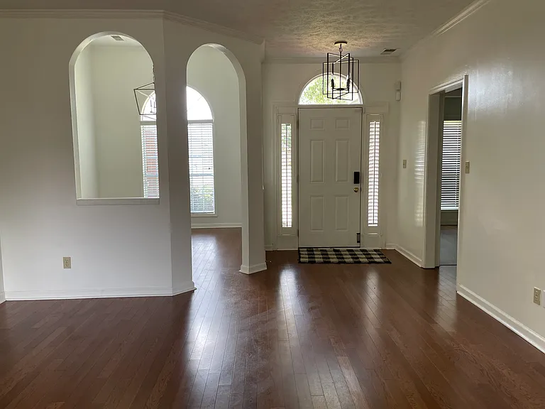 214 Fairway Blvd — Photo 12