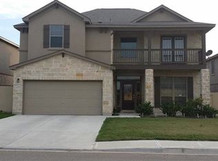 203 Washingtonia Dr, Laredo, TX 78045