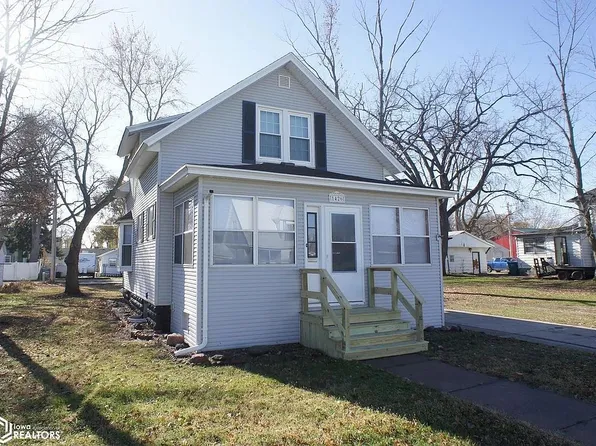 1426 2nd St, Webster City, IA 50595