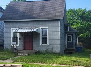 233 2nd Ave, Manistee, MI 49660