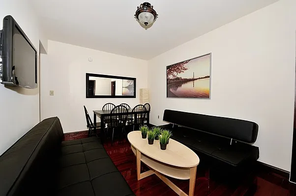 Rented by Urban Real Estate Inc | media 3