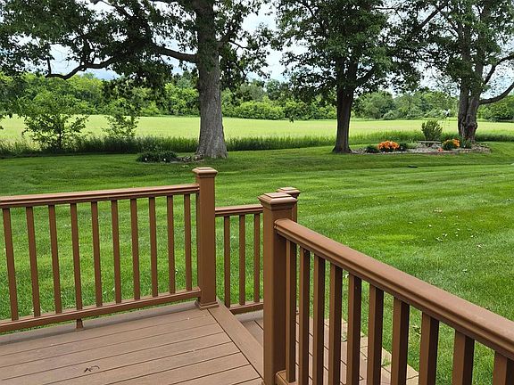 3rd image of 6123 Lochmore Dr #71