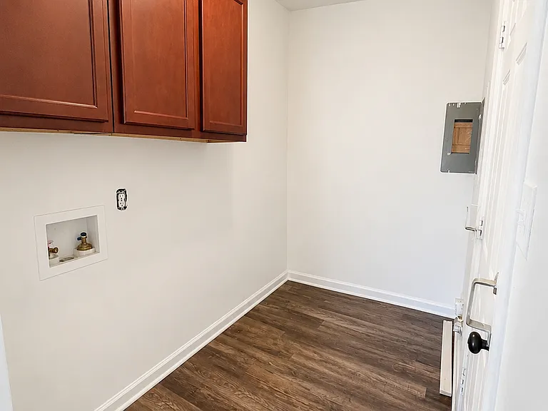 3519 Jerome Ct — Photo 10