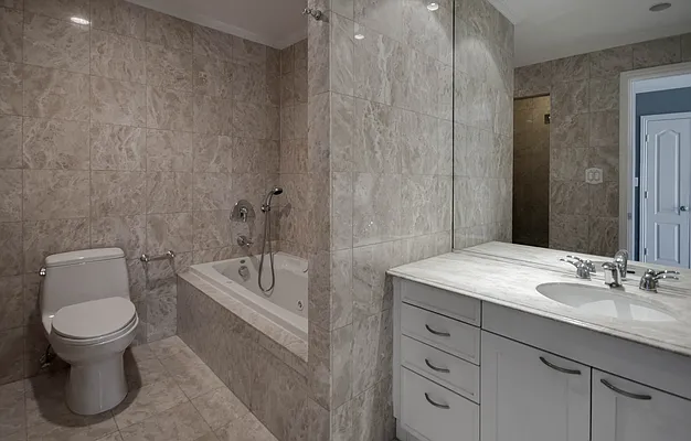 Sold by Skyline Realty LLC II | media 17