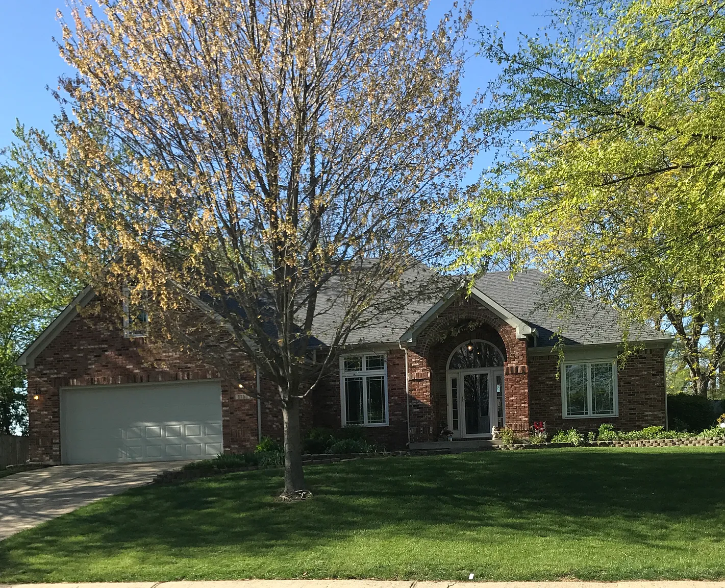 6750 Princess Ln photo 1