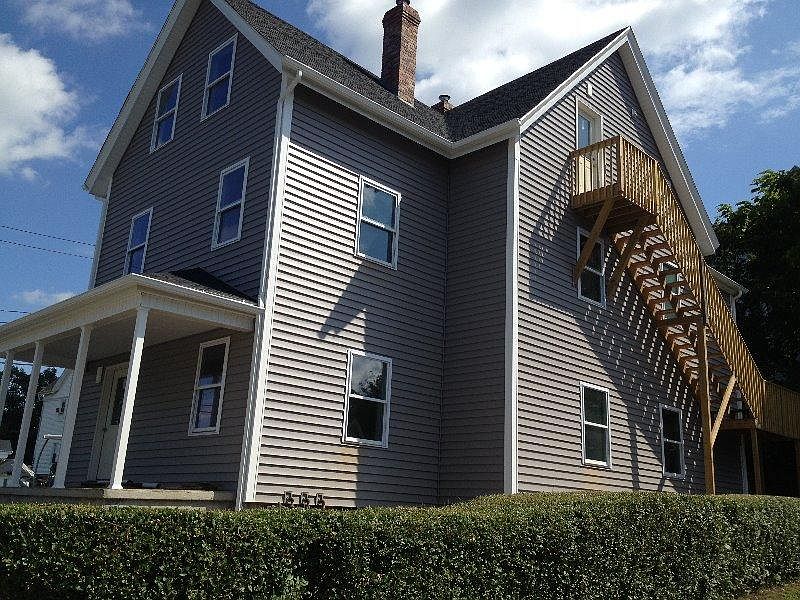 New Apartment Near Downtown Westerly