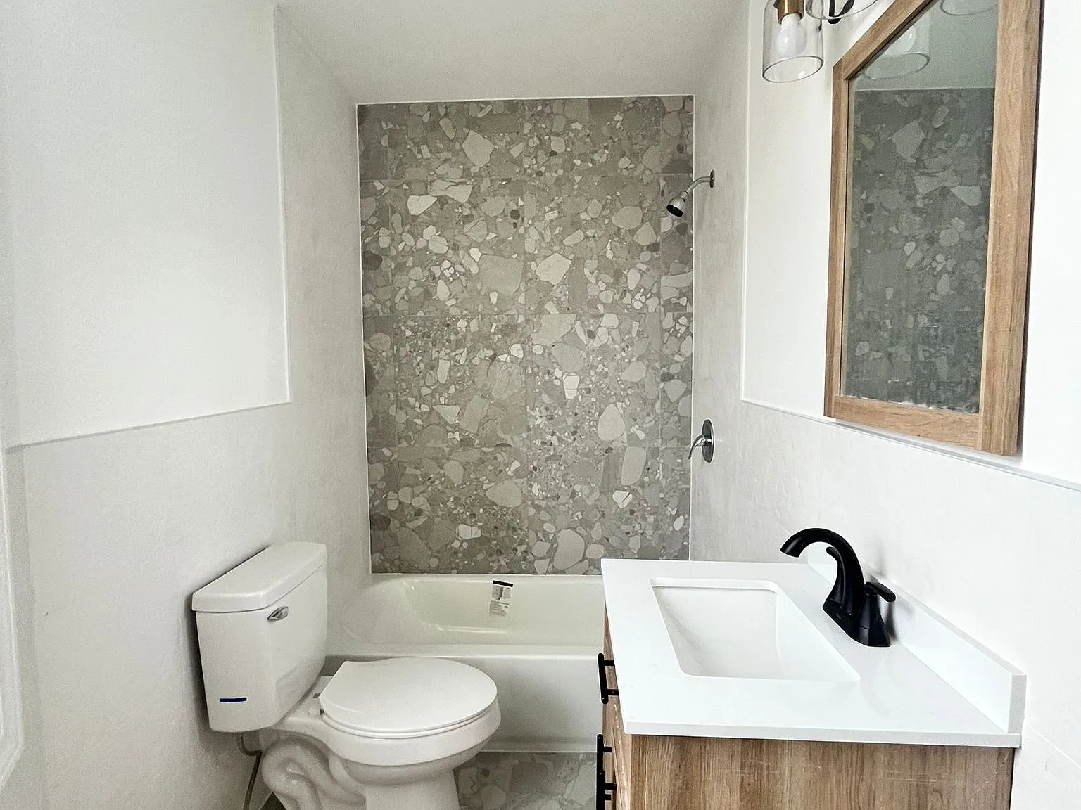 1 bed, 650 sqft, $2,000 — Photo 4