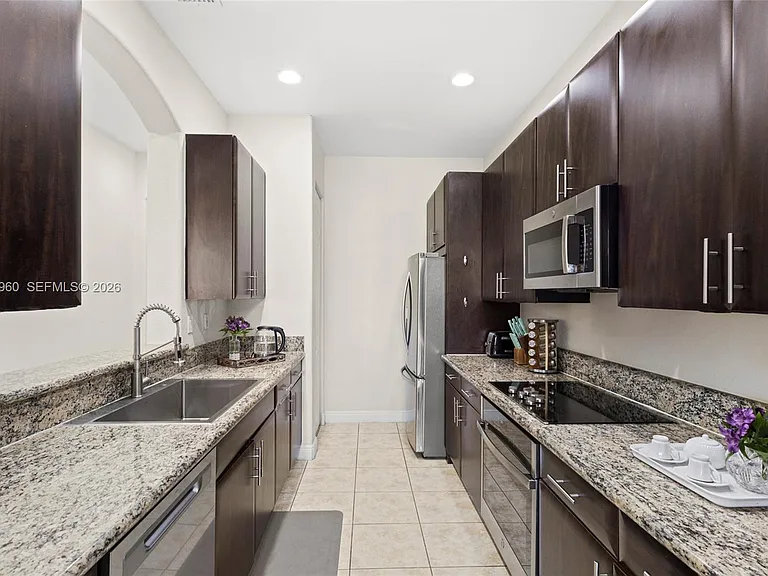 6959 Julia Gardens Dr #0 — Photo 9