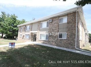517 N John Wayne Dr #25, Winterset, IA 50273