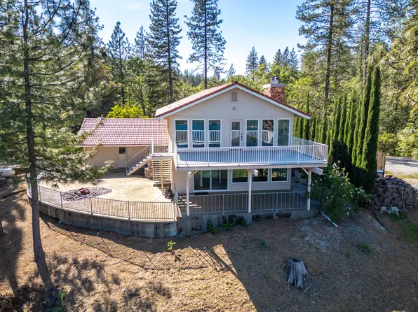 19985 Northwoods Dr, Lakehead, CA 96051