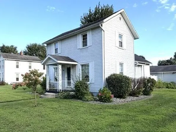210 W 7th St, Sycamore, OH 44882