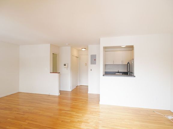 4th image of 245 E 84th St APT 12C