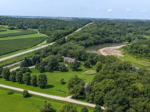 35849 Tabor Ct, Booneville, IA 50038