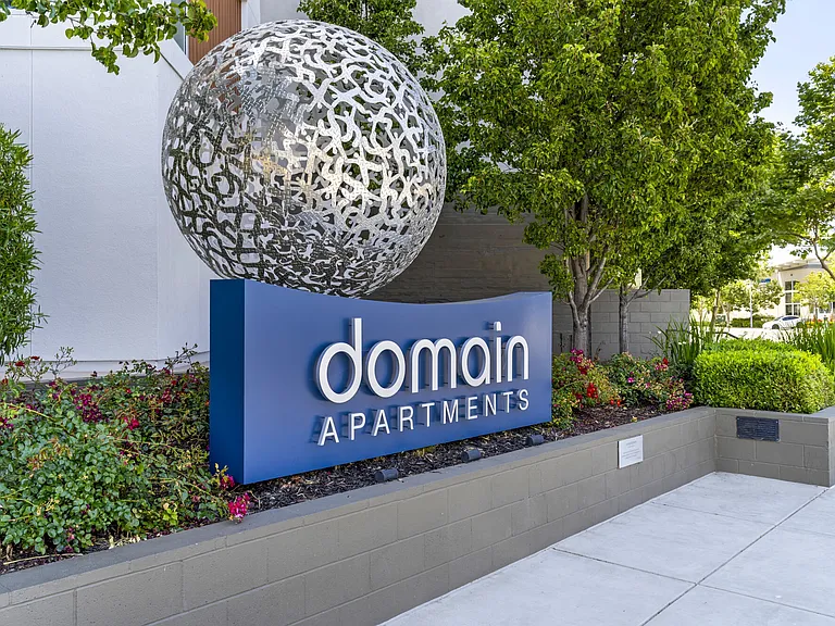 Domain Apartments — Photo 37