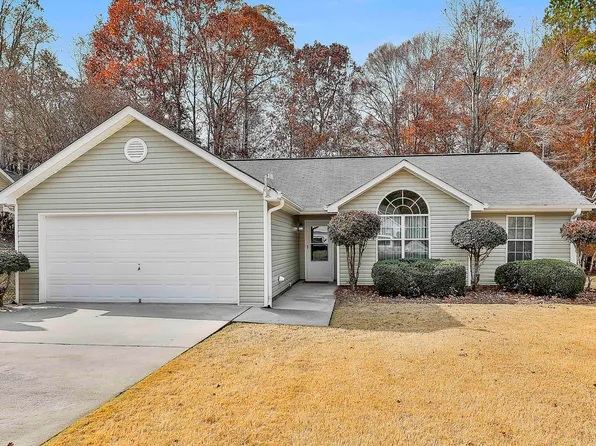120 Creekside Dr, Grantville, GA 30220
