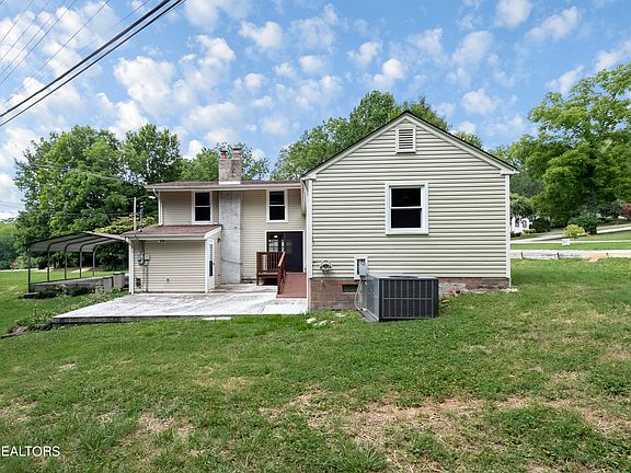 5th image of 84 Hilltop Ln