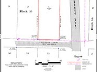702 W Parnell St, Denison, TX 75020