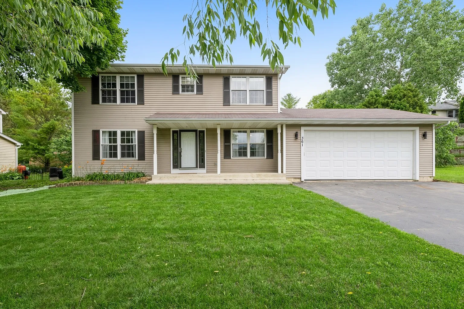 361 Creekside Ln photo 1