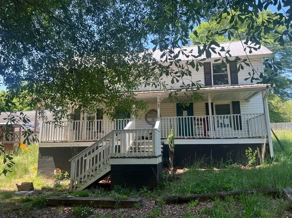 187 Main St, Mooresboro, NC 28114