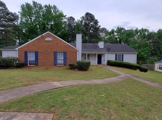 676 Greenvale Rd, Lawrenceville, GA 30043