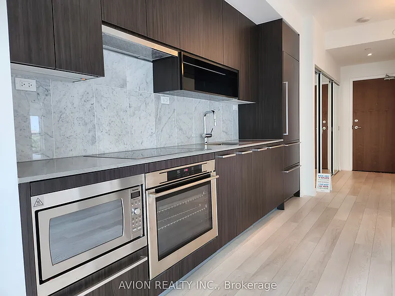 115 McMahon Dr #1205 — Photo 4
