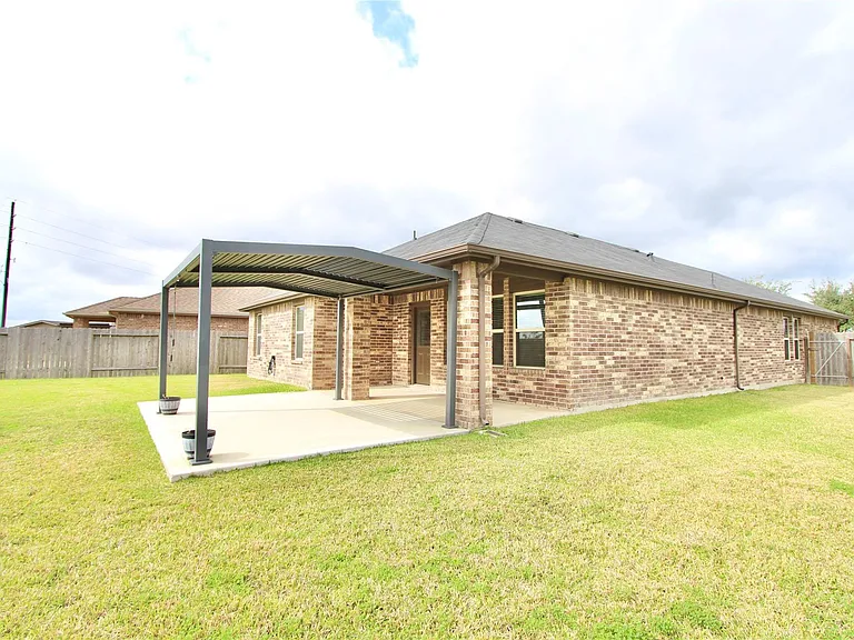 1303 Keaton Ct — Photo 20