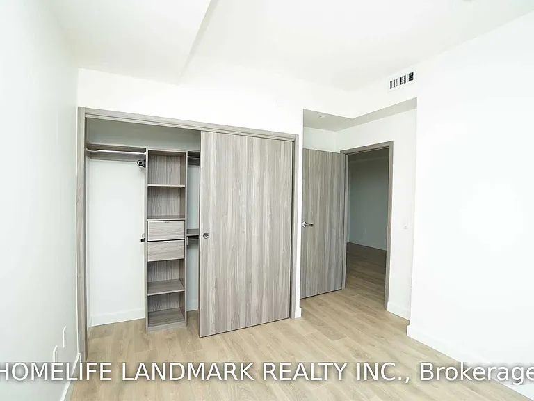 95 McMahon Dr #1605 — Photo 17