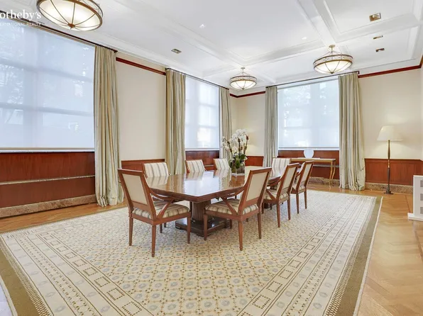 515 Park Avenue image 7 of 18