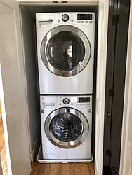 Rented by Alexander Bilu, LREB