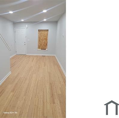 2nd image of 1234 W Pratt St