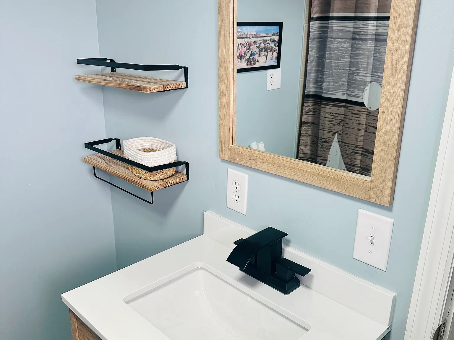 1 bed, 500 sqft, $1,300 — Photo 3